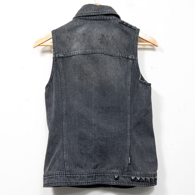 【卓文萱私服】Hysteric Glamour 深灰色鉚釘仿舊牛仔背心-3