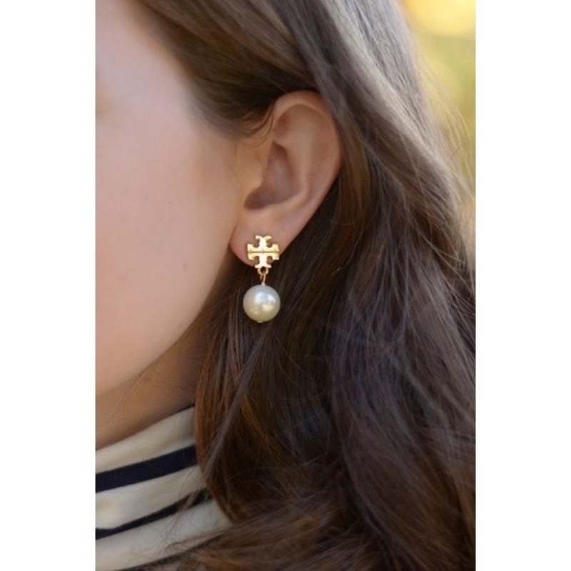 TORY BURCH 輕奢OL垂吊珍珠logo耳釘耳針耳環 TB-0