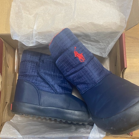 小朋友Polo雪靴二手如新