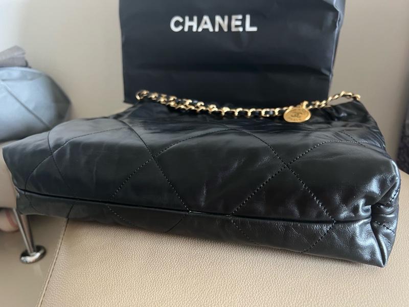 爆款chanel 22 bag 中號 黑底白字-7