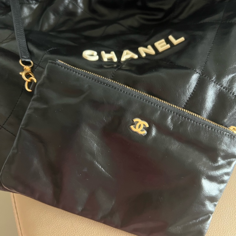 爆款chanel 22 bag 中號 黑底白字-9