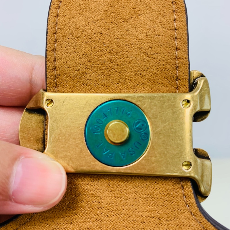 Coach Tabby 26 拼奶茶色-4