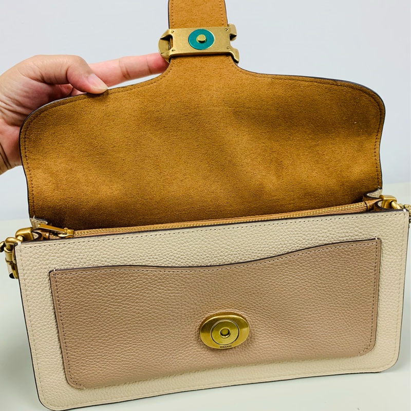 Coach Tabby 26 拼奶茶色-7