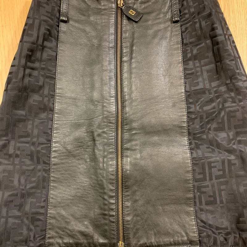 Fendi 黑色老花皮裙-0