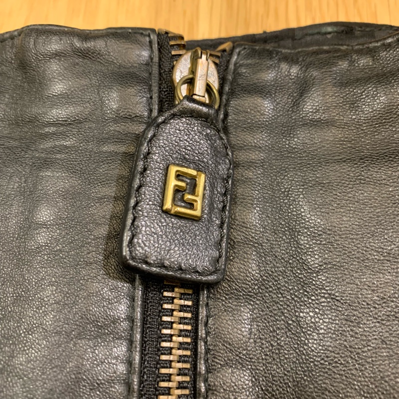 Fendi 黑色老花皮裙-2