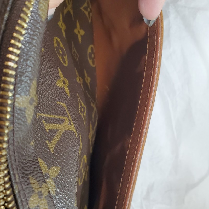 🎀👜Mandy Vintage Boutique👜🎀曼蒂二手精品 日本二手正品橫版記者包,航空包，空姐包 M51274-8