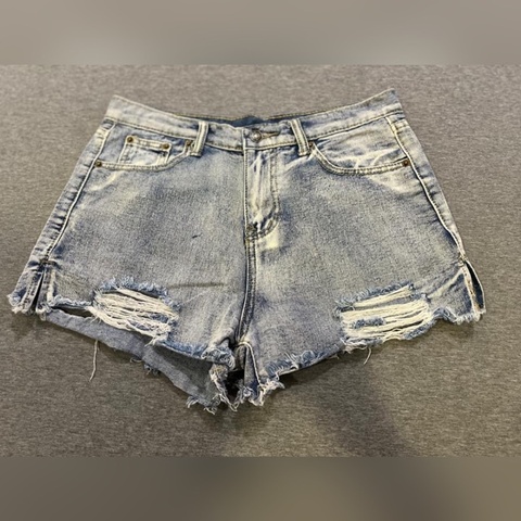 破碎風牛仔刷白短褲（L)
