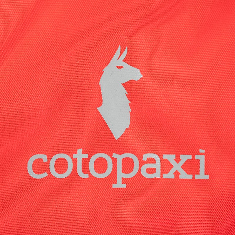 【路嘉怡私服】Cotopaxi 撞色尼龍側背包-1