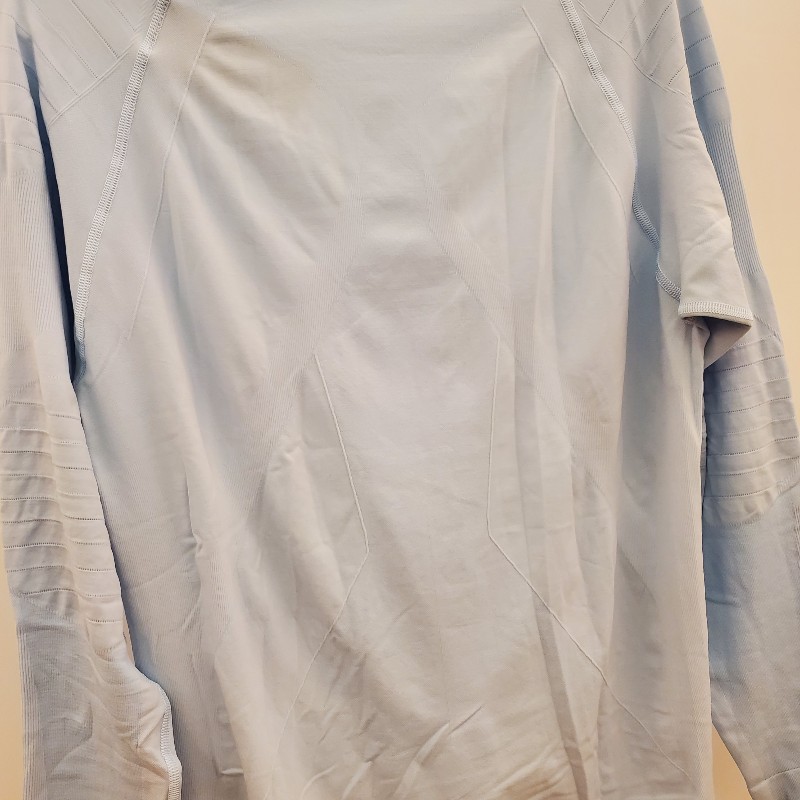 德國戶外品牌FALKE女生版裡層保暖排汗衣淺灰藍尺寸XL-2