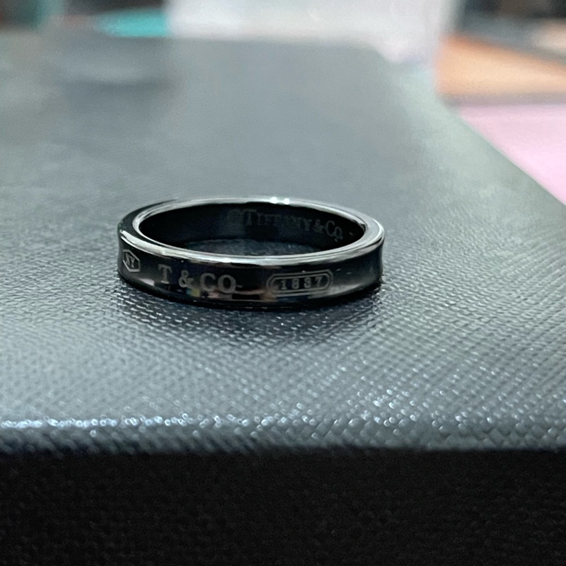 Tiffany&CO.1837 男生戒指 黑鈦 窄版戒指 百貨公司專櫃購入 保證正品-1