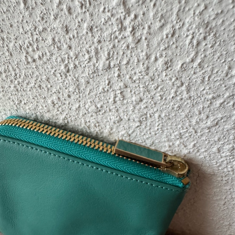 🏷️ Agnes B Voyage  湖水綠卡夾拉鍊錢包-9