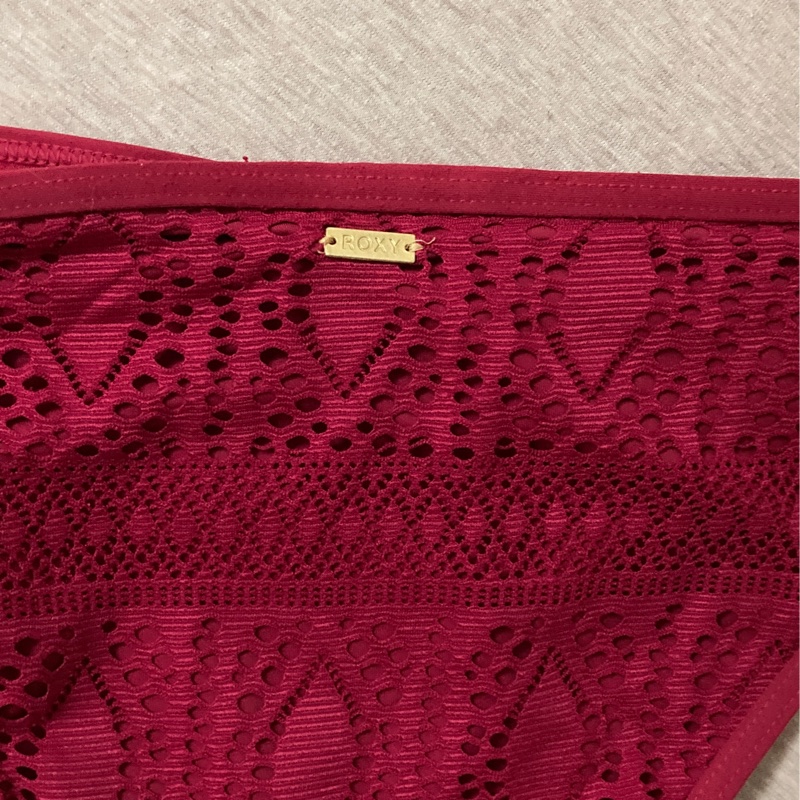 二手｜ROXY 桃紅色 蕾絲 比基尼 S-4