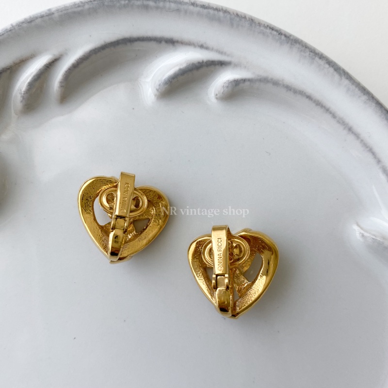 NINA RICCI 愛心緞帶耳夾-2