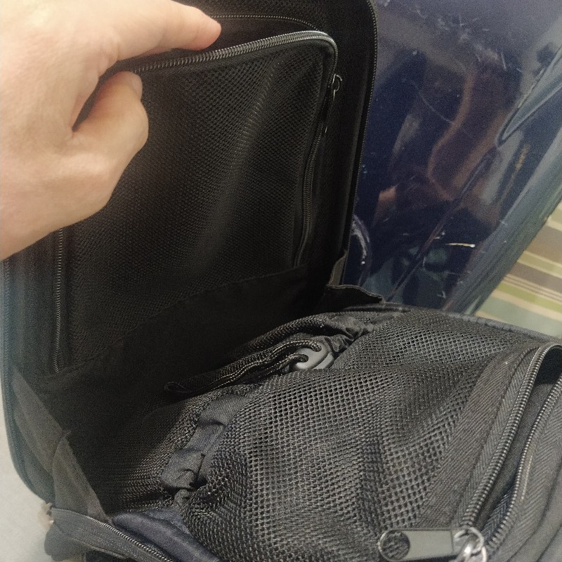 Lojel硬殼子母後背包-3