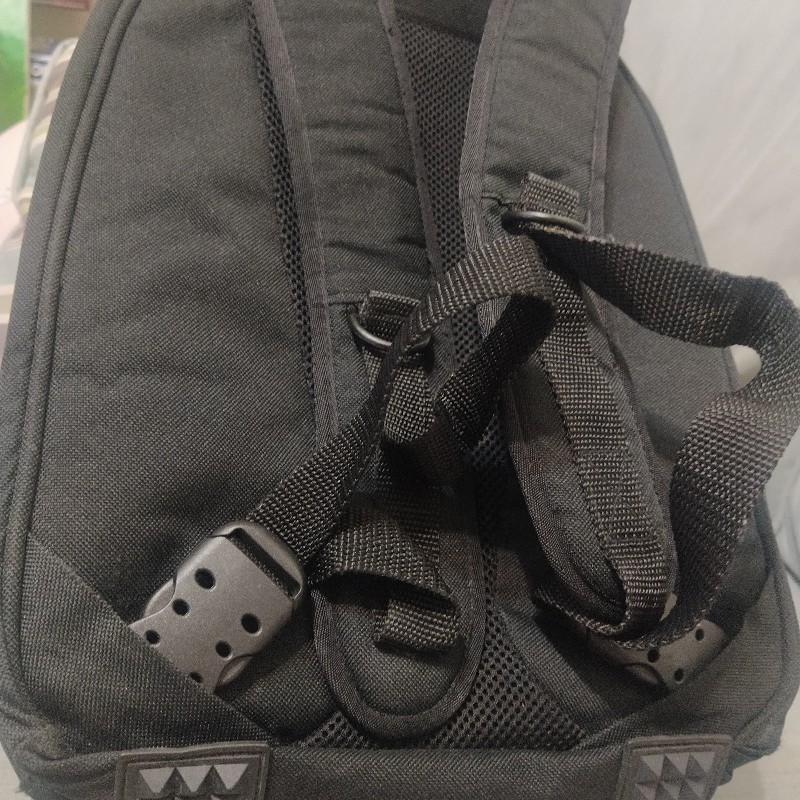 Lojel硬殼子母後背包-9