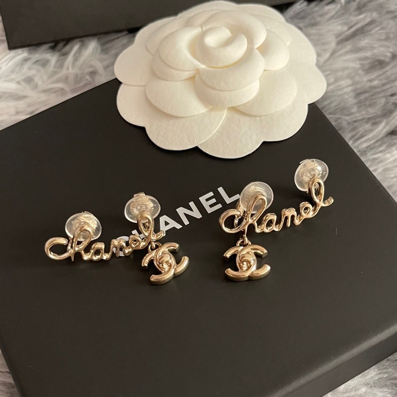 Chanel 字母耳夾 香奈兒 耳環 全新-0