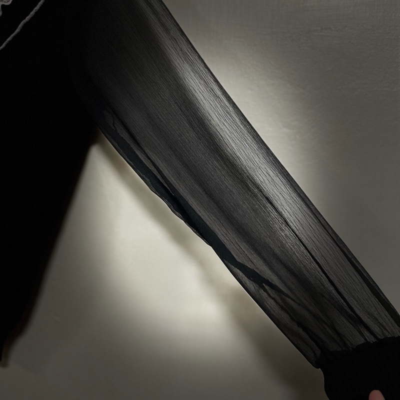 時尚OL秋天~黑色針織上衣,手袖是透膚💖-1