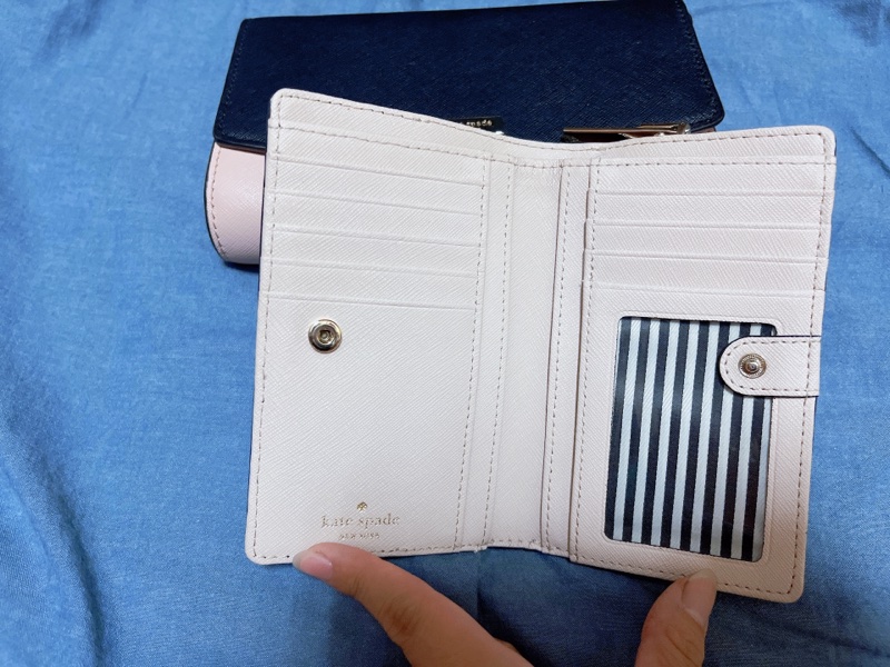 8成新  kate spade 中短夾 拼接色  杏色  黑色  二手-1
