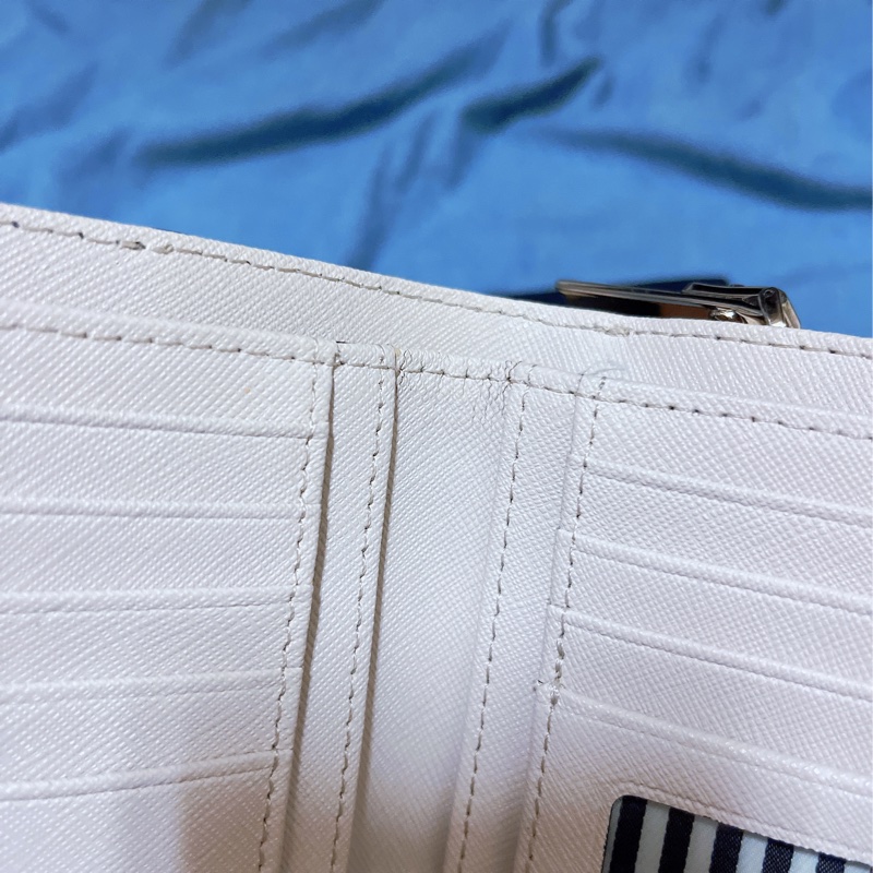 8成新  kate spade 中短夾 拼接色  杏色  黑色  二手-5