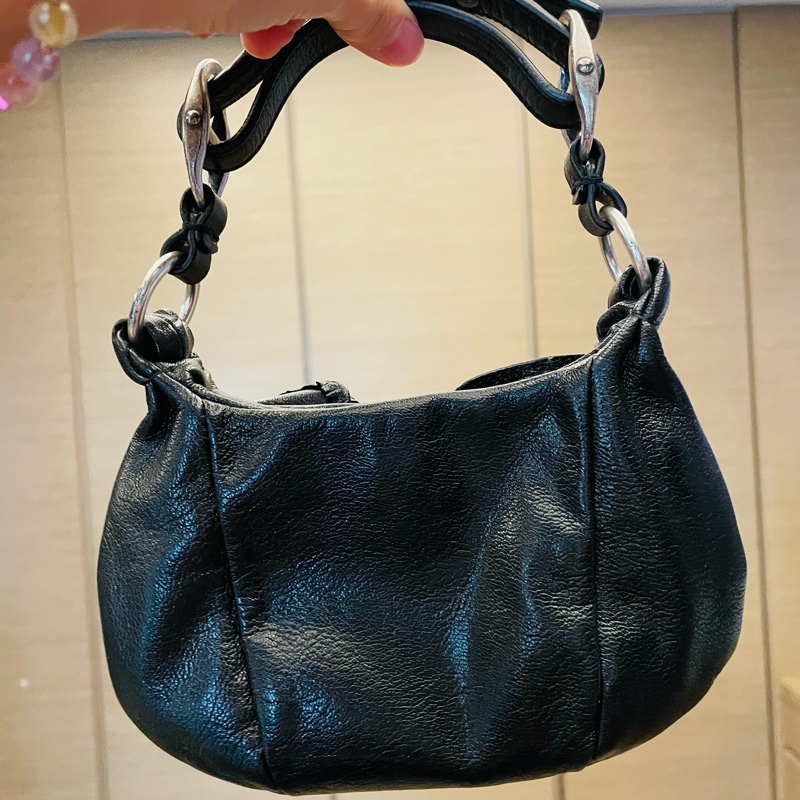 二手正品YSL聖羅蘭牛皮花朵小包/手機包/義大利製～有扣環可加背帶，近全新！看圖看內文-3