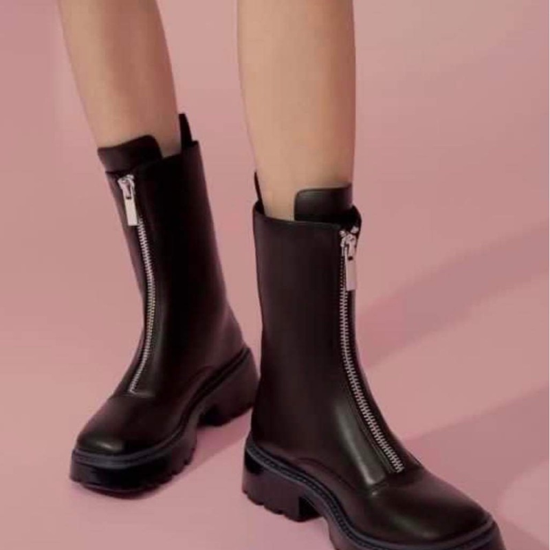 全新charles & keith 小ck 前拉鍊厚底中筒靴 38號-2