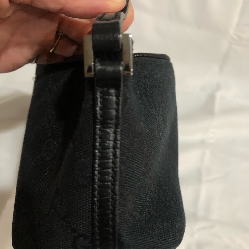 GUCCI 丹寧腋下包 (黑色)-4