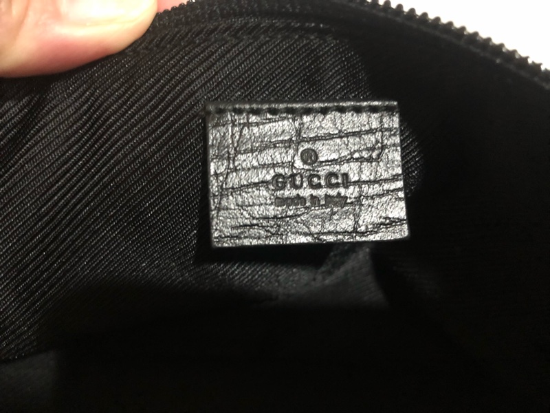 GUCCI 丹寧腋下包 (黑色)-5