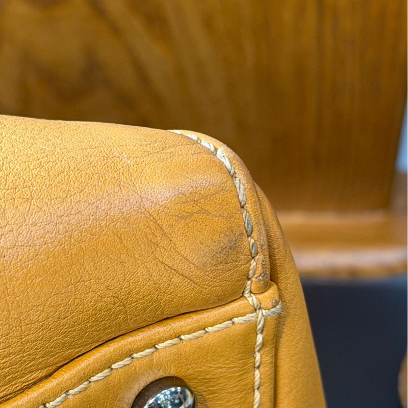 CHANEL 大logo小牛皮手提肩背包(牛奶糖色)_展示品  CH19000007-3