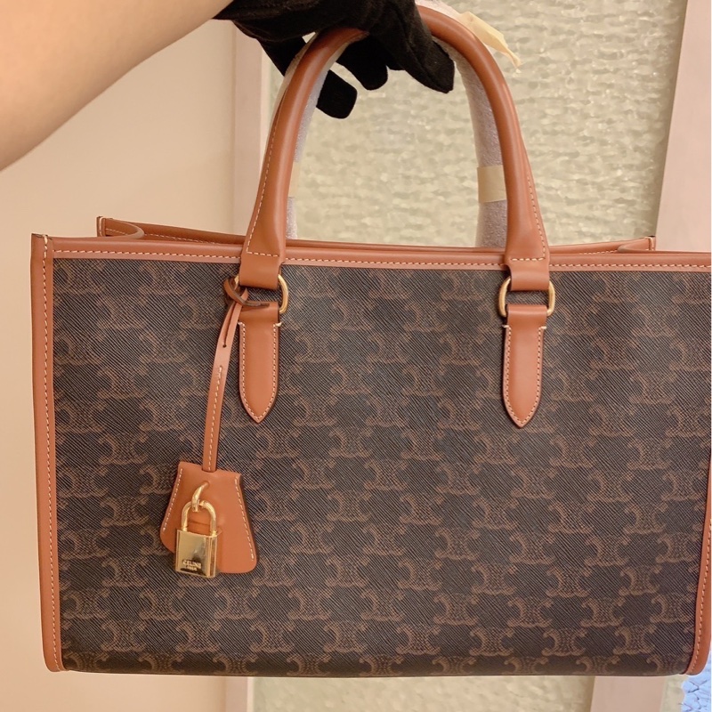 Celine triomphe cabas 凱旋門 黑棕 托特包 購物袋 tote-0