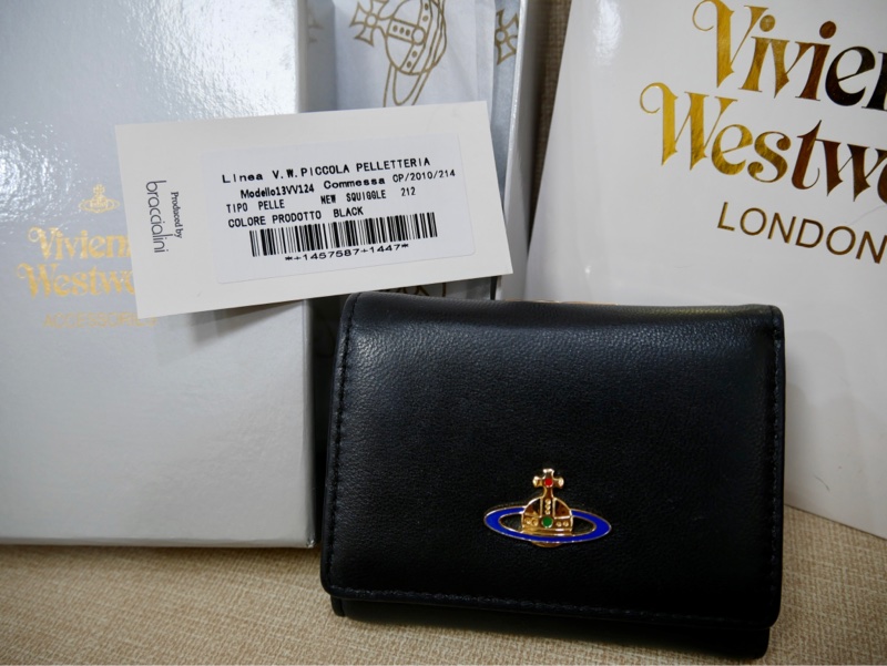 Vivienne Westwood 皮革短夾 黑 有零錢格-5