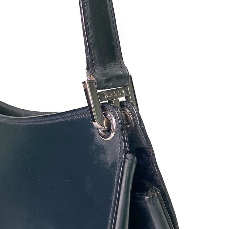 Bally 黑色漆皮肩背包-3