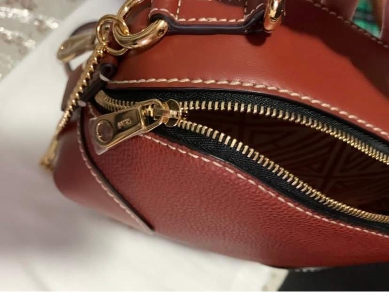 全新Chloé mini Daria 迷你皮革鍊條包-8