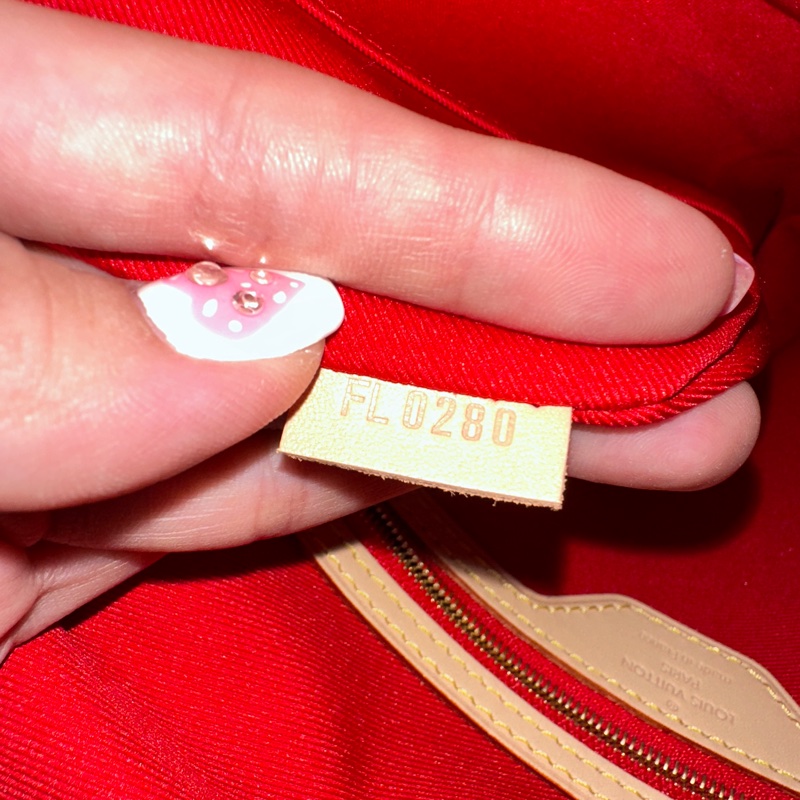 全新LV carry it包-10