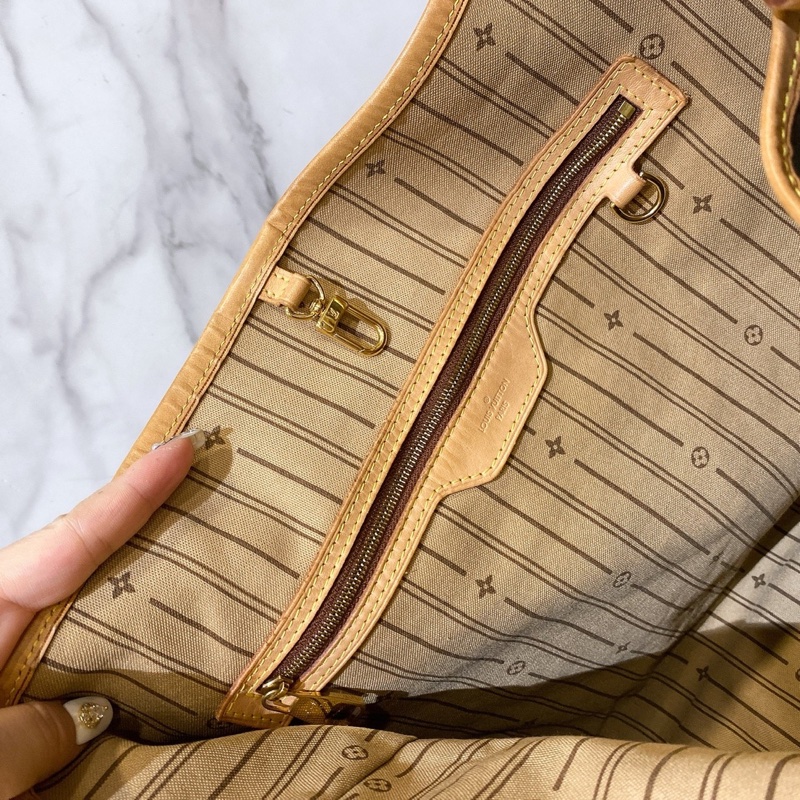 LV delightful輕量大包-7