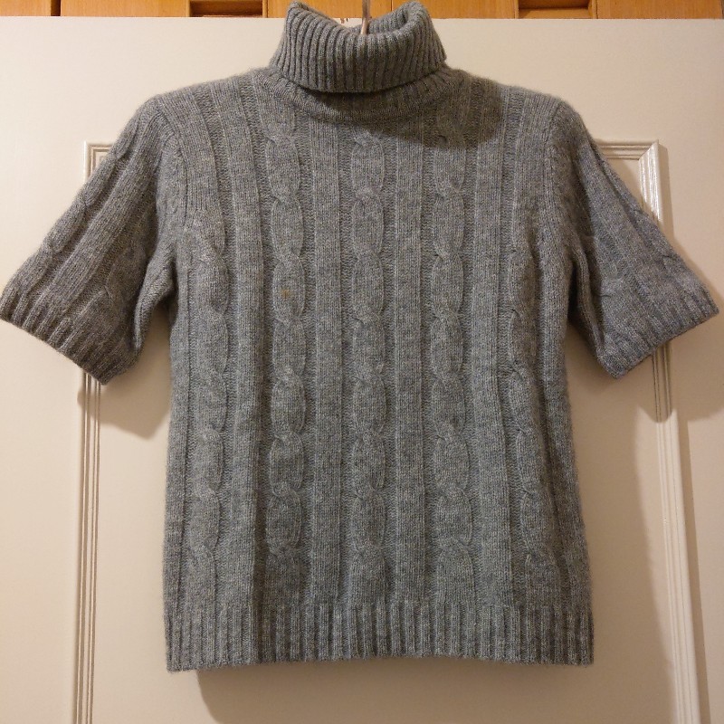 灰色高領短袖針織毛衣-0