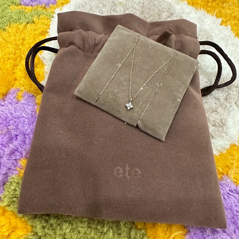 ete K18MPG 璀璨小花鑽石項鍊-2