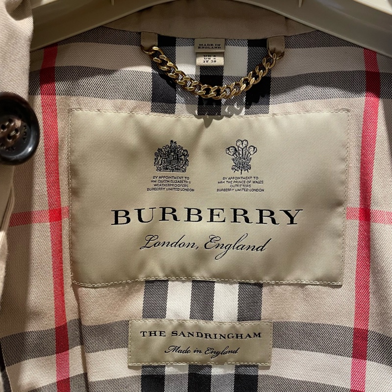 Burberry常規版風衣 尺寸UK6/US4-8