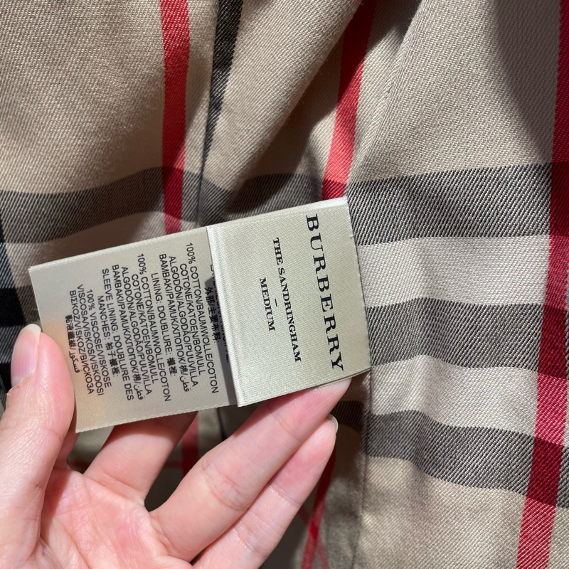 Burberry常規版風衣 尺寸UK6/US4-9