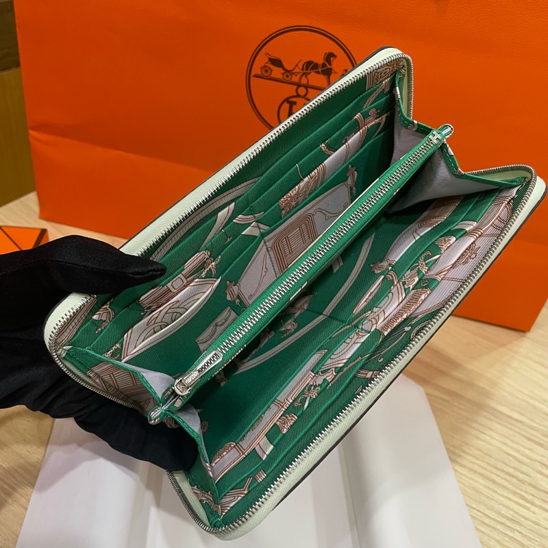 Hermès 氣泡綠絲巾長夾-3