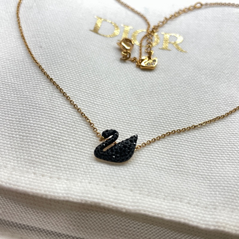 Swarovski 施華洛世奇黑天鵝項鍊-1