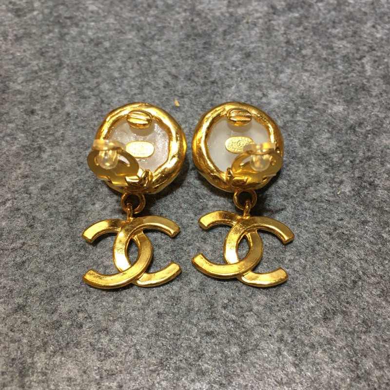 CHAENL 香奈兒VINTAGE 金色半圓珍珠雙C垂墜耳環/耳夾/配件-4