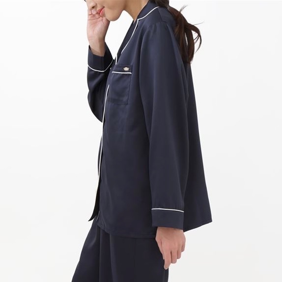 正品現貨｜日本 tutuanna 翻領緞面睡衣 - 炭黑色 --3