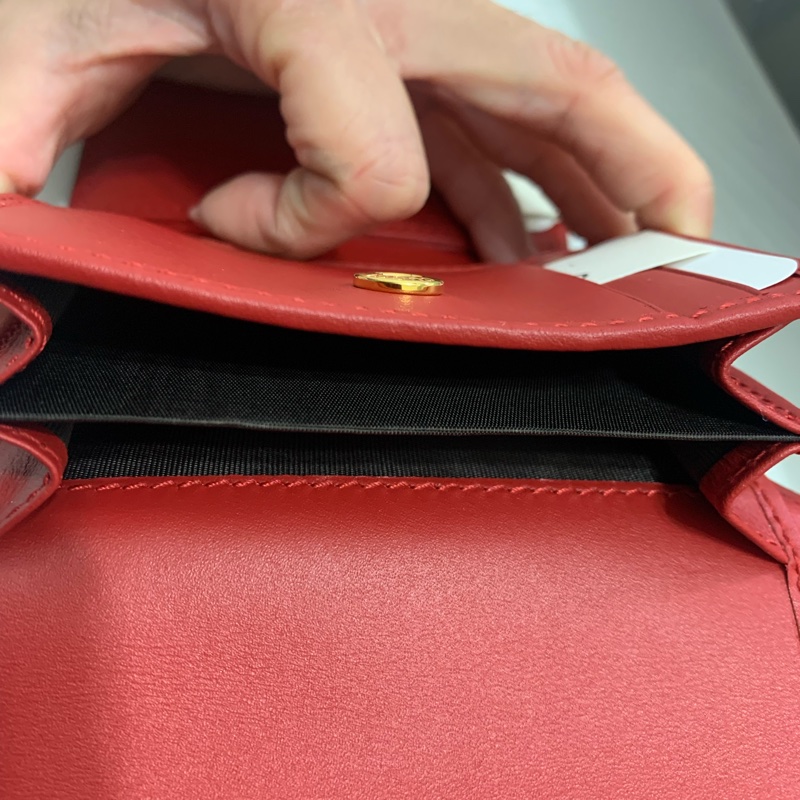 Gucci全新短夾-10