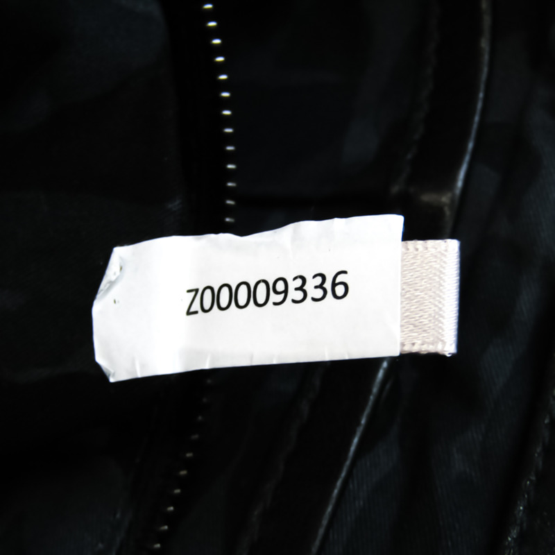 【日本直送】Jimmy Choo DEREK 女士皮革鉚釘手拿包黑色-7