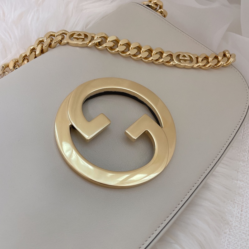 Gucci Blondie系列肩背包.優雅白。手拿包.腋下包.肩背.斜背-2