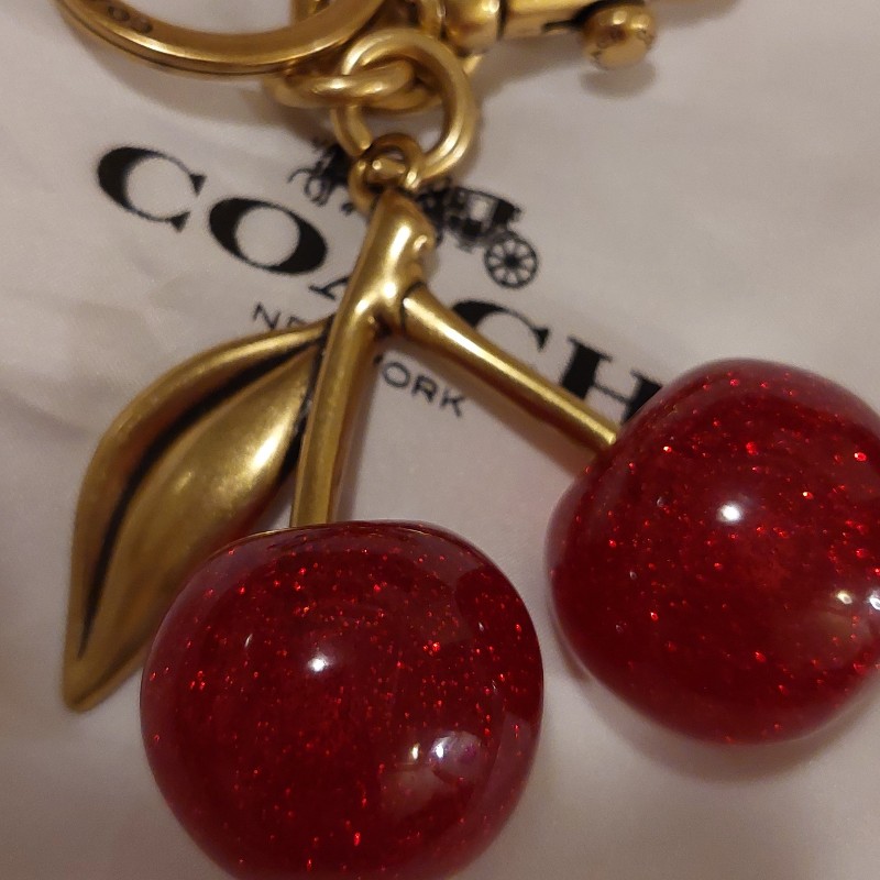 COACH✨️ 櫻桃鑰匙圈🍒-0