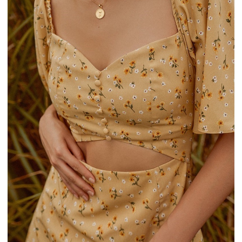 Mercci22碎花造型洋裝(w/f 浪花聯名款)s 全新-1