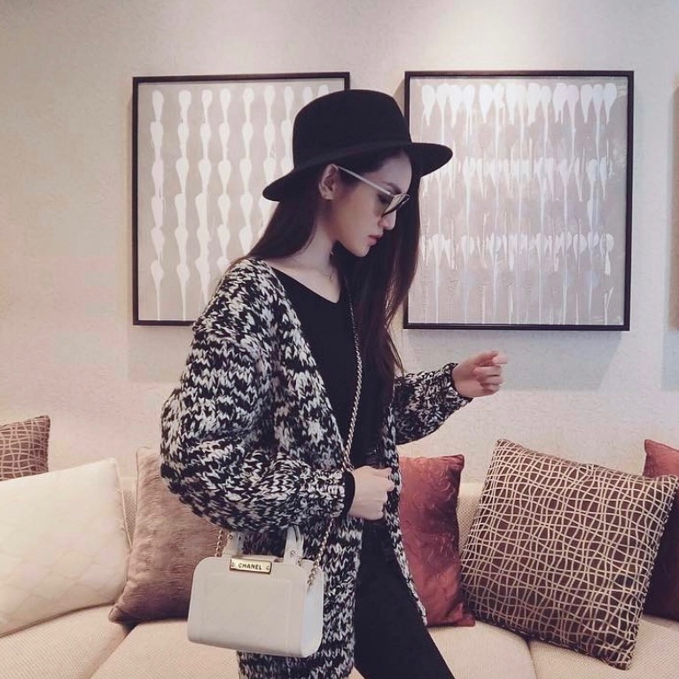 kenjile專屬下標區-Chanel米白色金鍊手提肩背菱格小方包-0