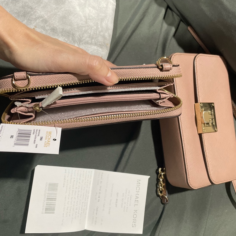 Michael Kors 乾燥玫瑰粉包包+長夾-19