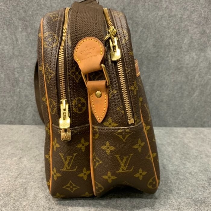 Louis Vuitton LV 老花字紋 大款記者包 斜背包/肩背包/男包-3